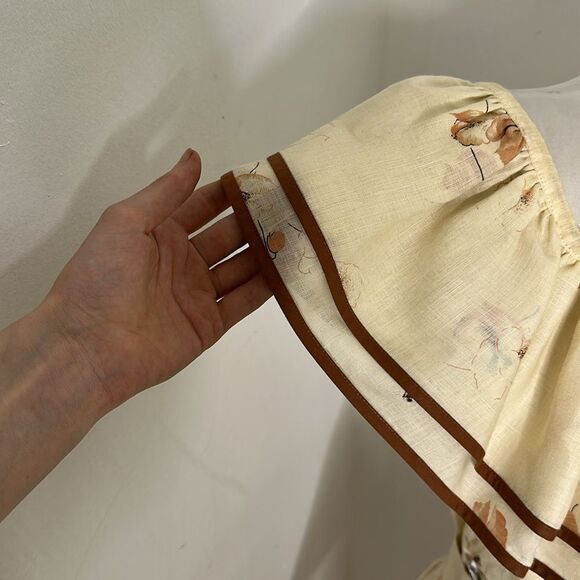 Vintage ESCADA 80s Two Piece Tiered Skirt And Top Set - Picture 8 of 9